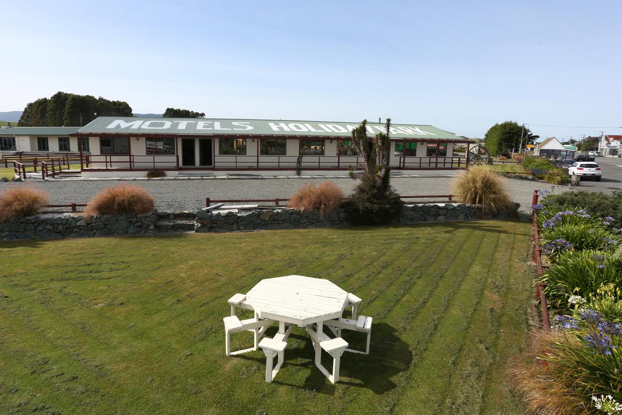 Hotel Tui Base Camp Tuatapere Zewnętrze zdjęcie